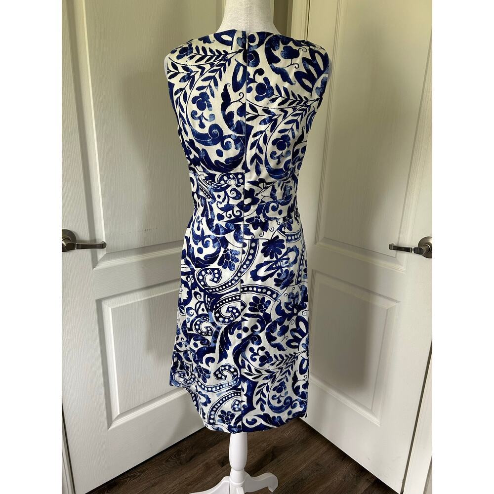 Ralph Lauren, blue and white bold floral midi sleeveless dress, size 4 - Picture 2 of 11